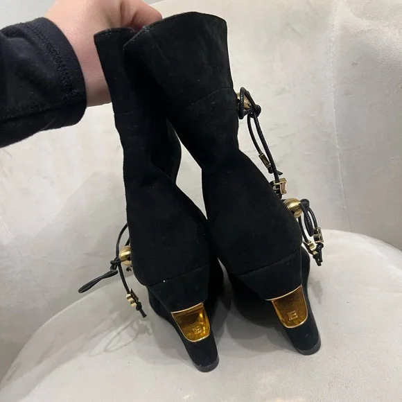 Balmain Suede Boots - Picture 2 of 10